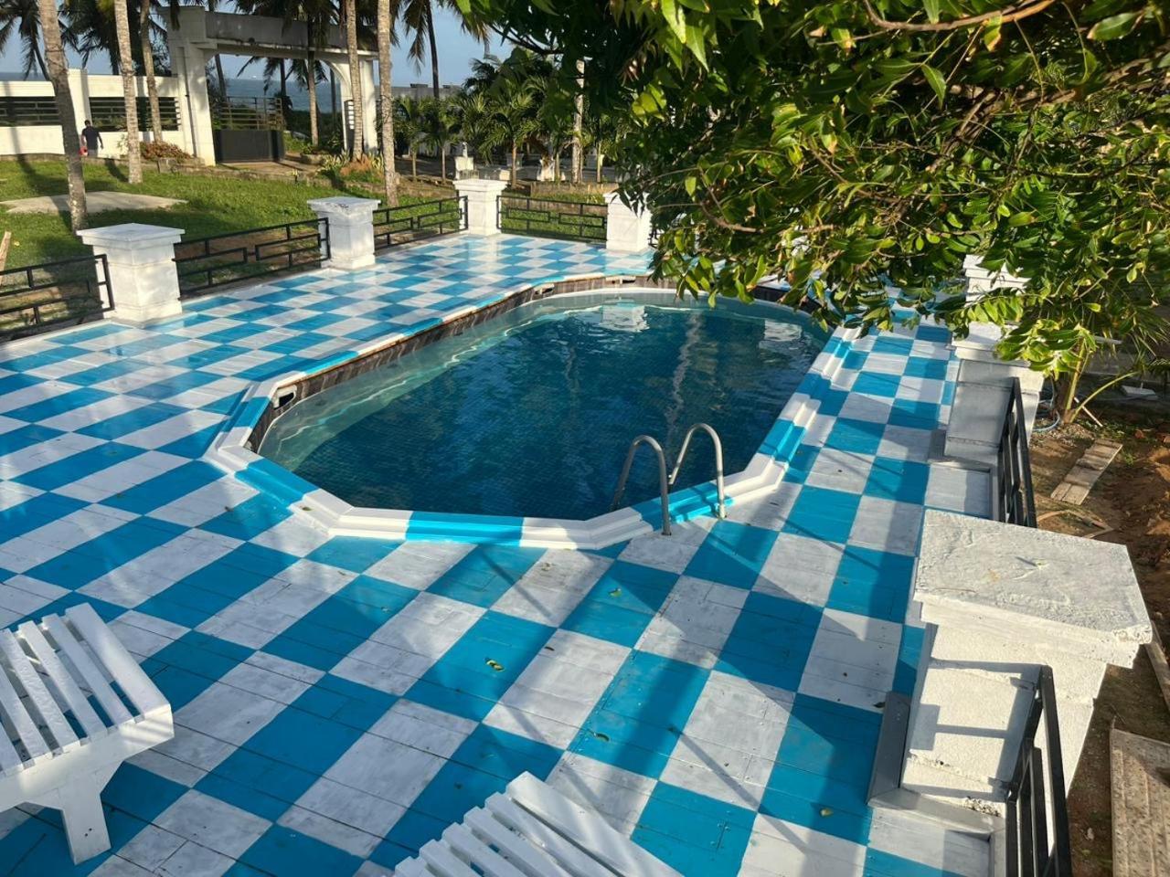 Ceylonta Beach Resort And Spa Hambantota Exterior foto